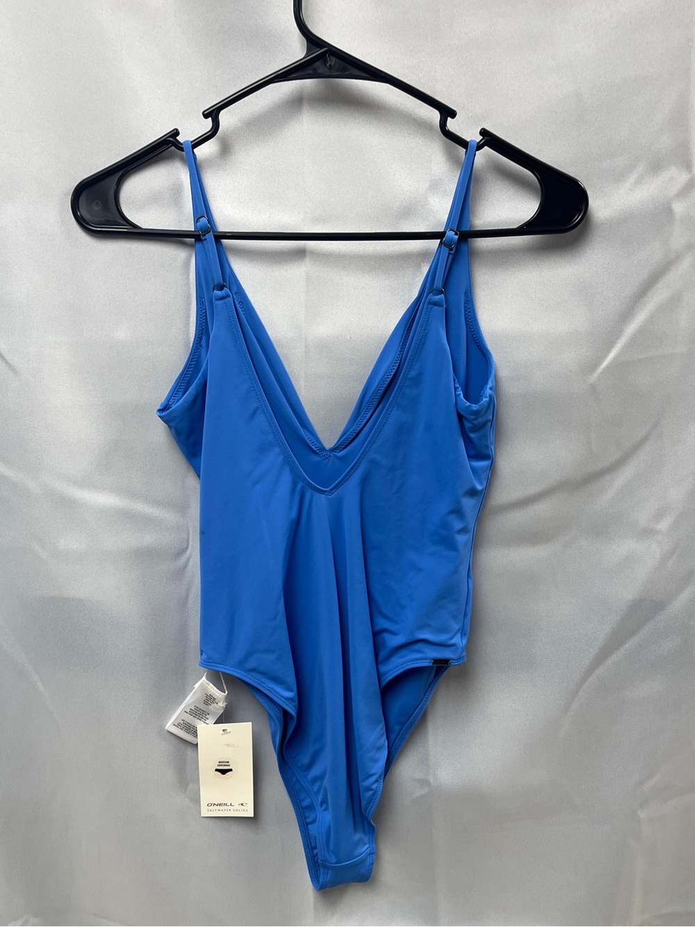 O’Neill One Piece Swimsuit Size M NWT ORG $75 (track5)